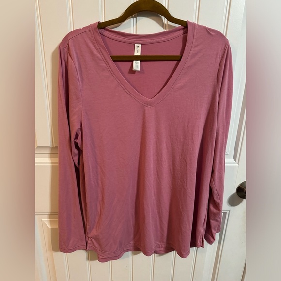 Athleta Pink Long Sleeve V Neck Top - Picture 2 of 5